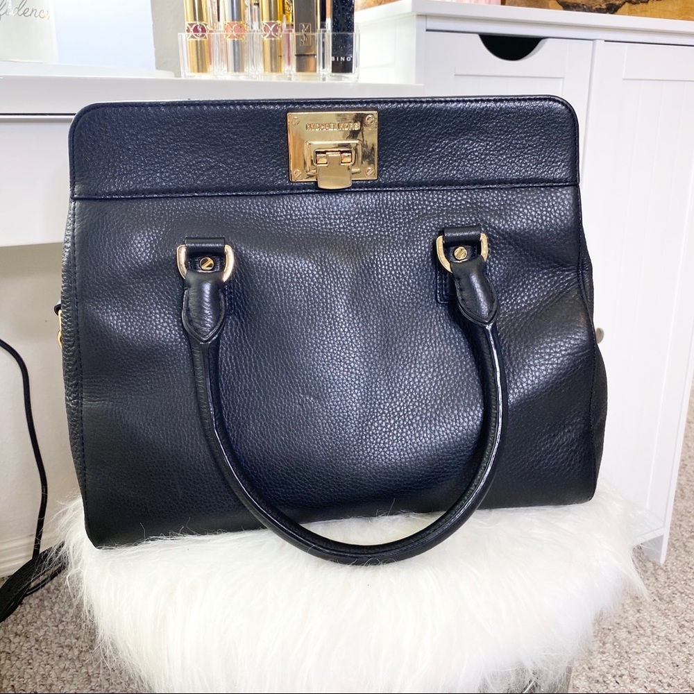 MICHAEL KORS BRIEF BAG